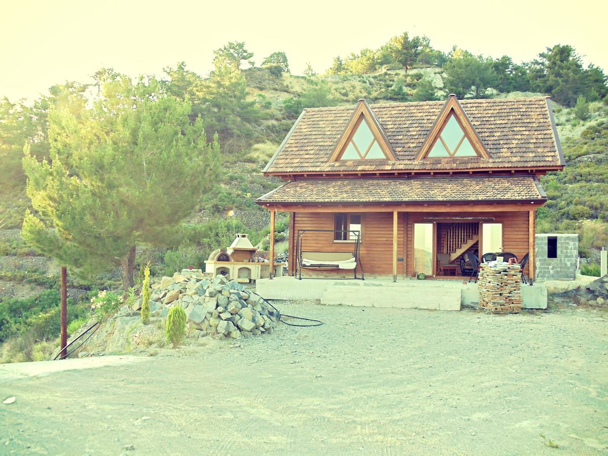 Villa Agros Timber Log House Extérieur photo