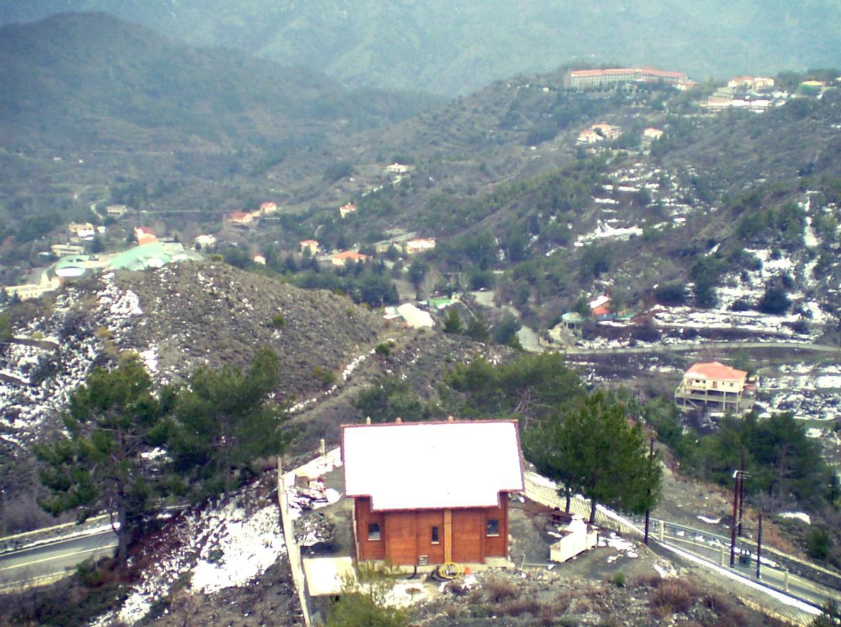 Villa Agros Timber Log House Extérieur photo