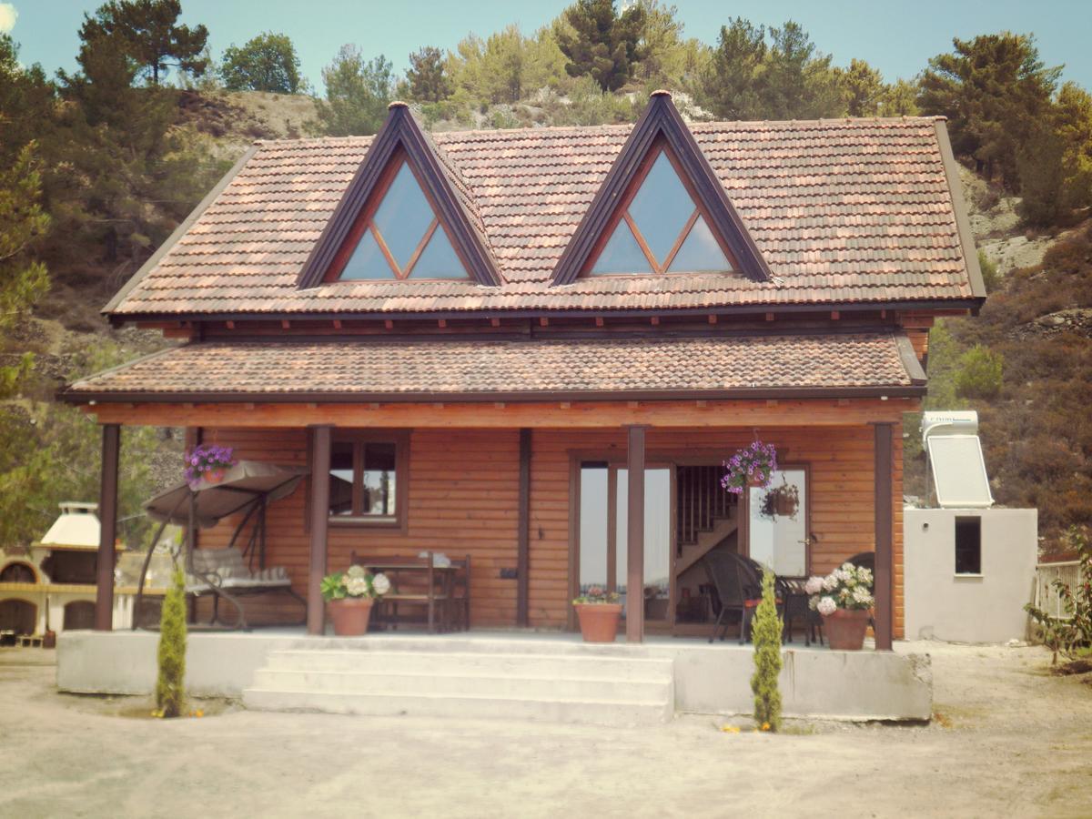 Villa Agros Timber Log House Extérieur photo