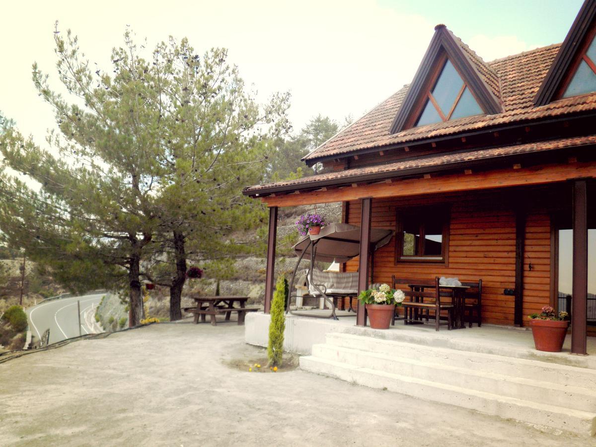 Villa Agros Timber Log House Extérieur photo