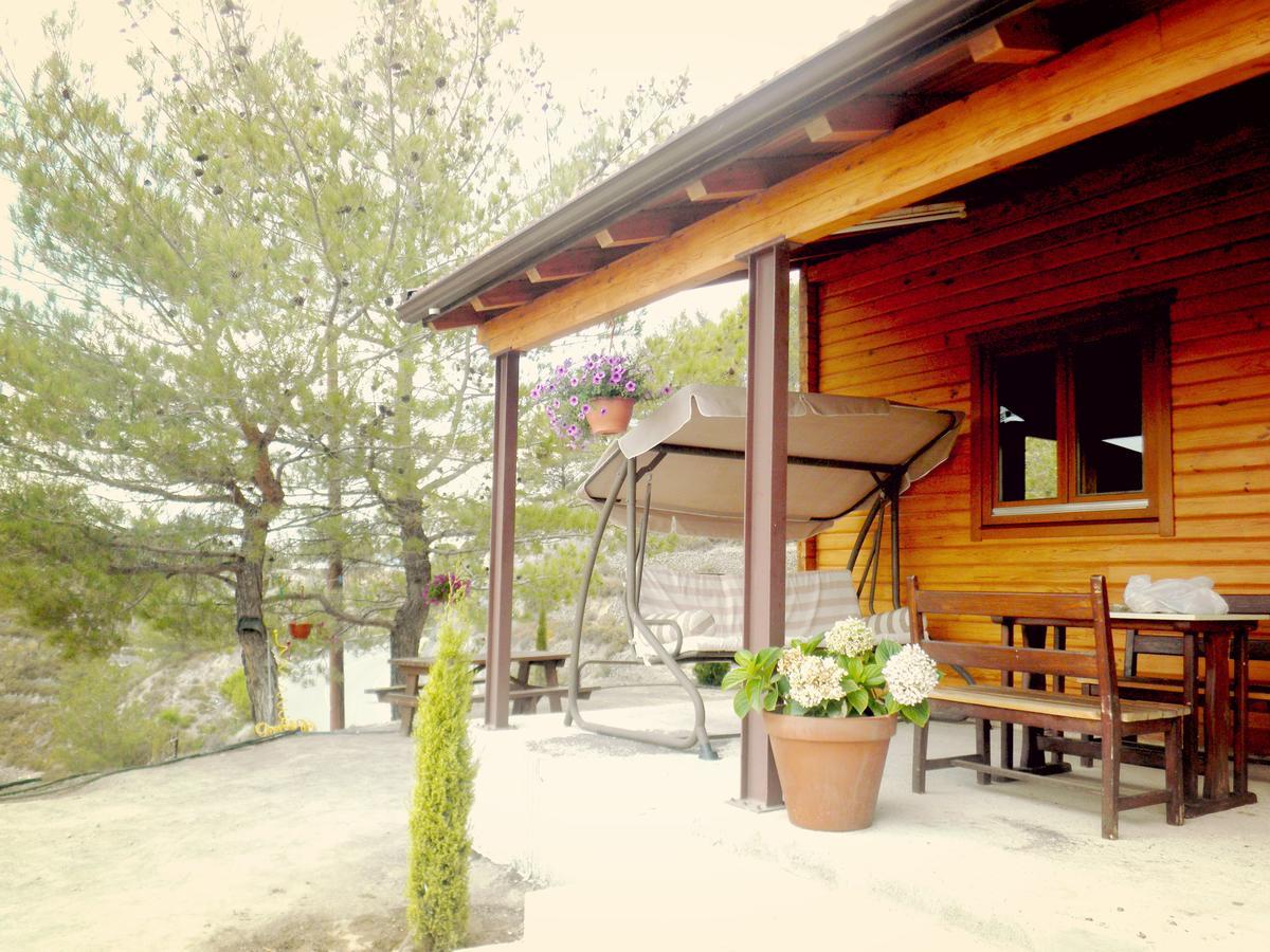 Villa Agros Timber Log House Extérieur photo